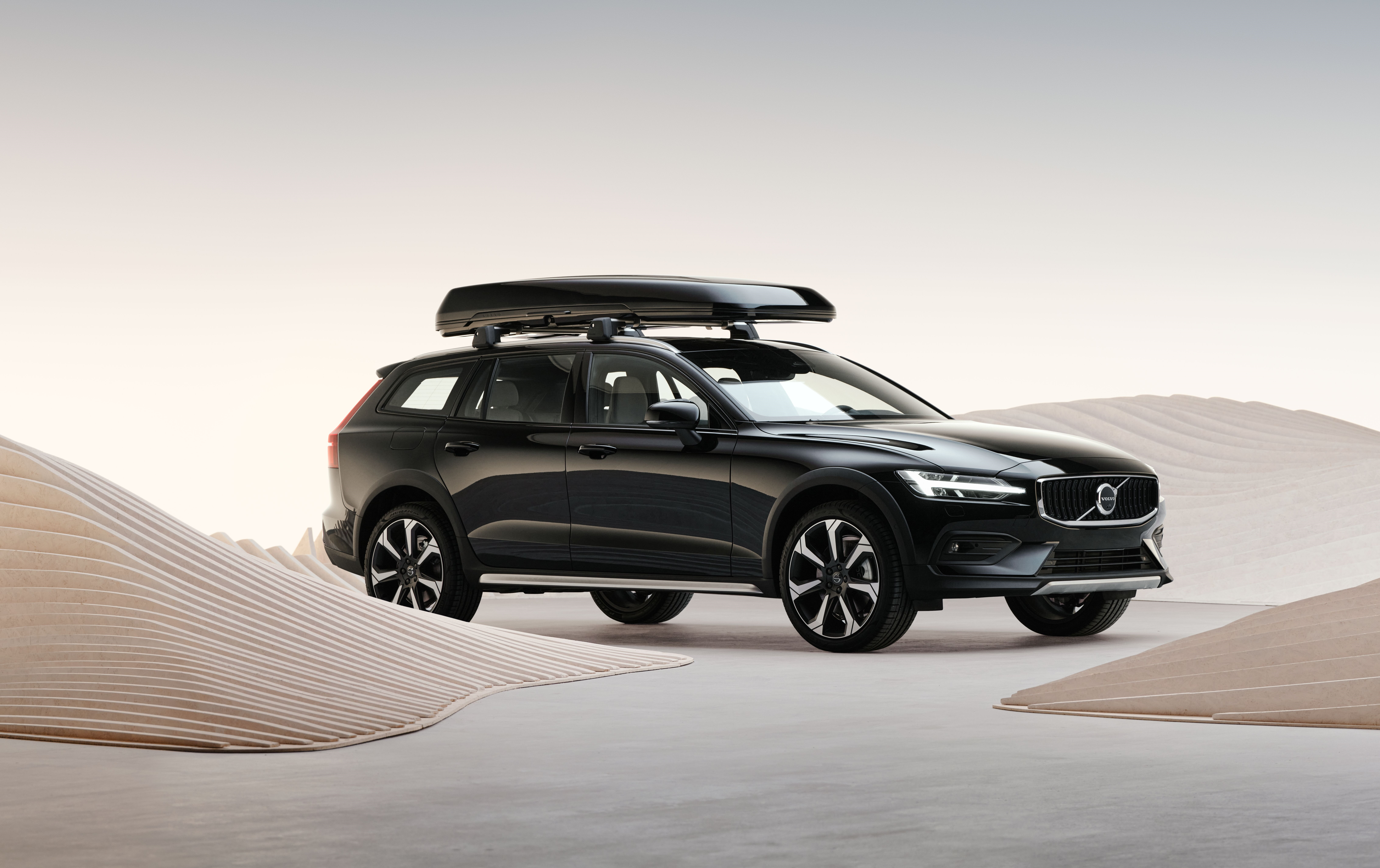 Встигніть придбати легендарні універсали Volvo - із різдвяною вигодою!